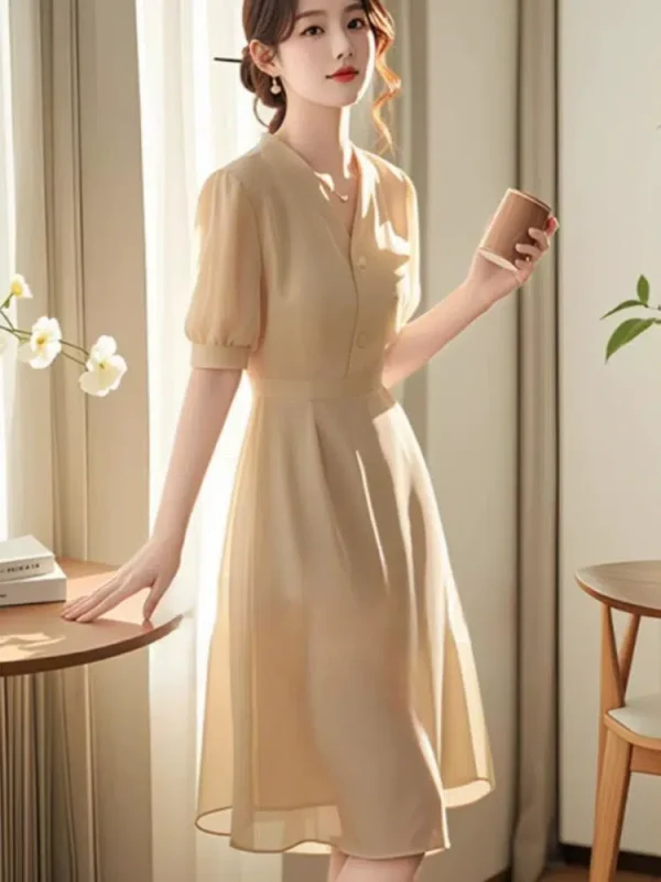 Sweet and salty, high-end, exquisite, super good-looking, first love style, beautiful solid color chiffon fairy dress for women summer