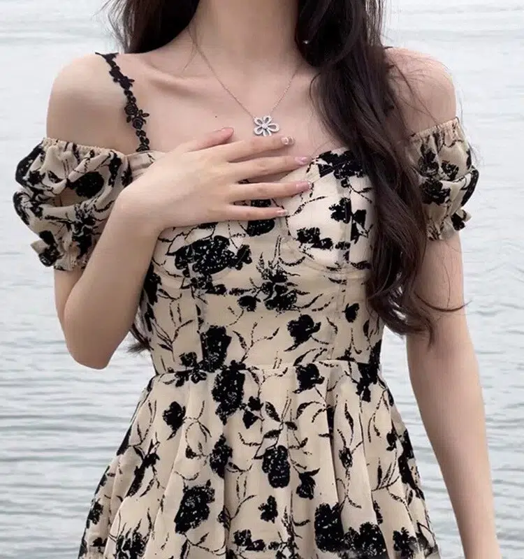 French Hepburn style floral dress for women summer 2024 new summer dress high-end holiday long skirt for women
