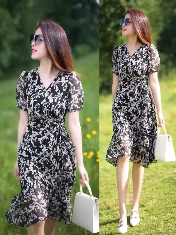 Fashionable floral dress for women 2023 summer new style v-neck temperament covering belly and slimming women's skirt
